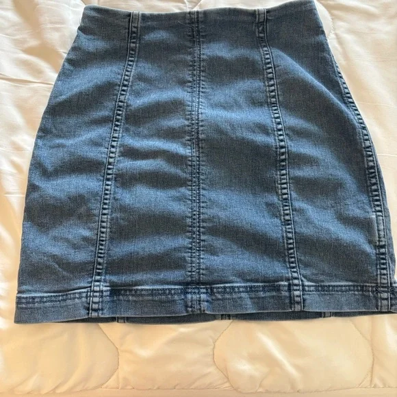 Free People Modern Femme Denim Mini Skirt Size 0 - Picture 2 of 7